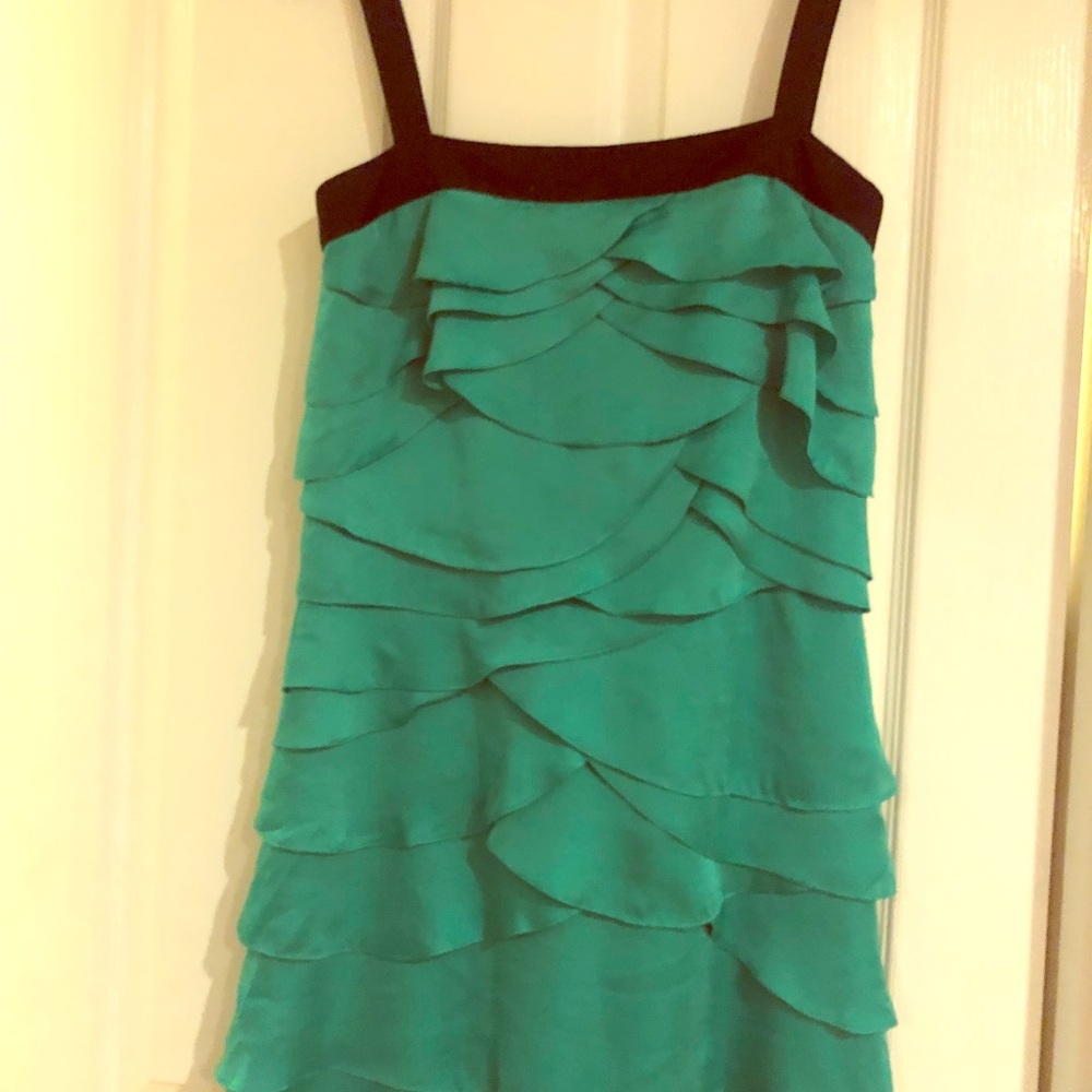 BCBG dress size 2 green ruffles